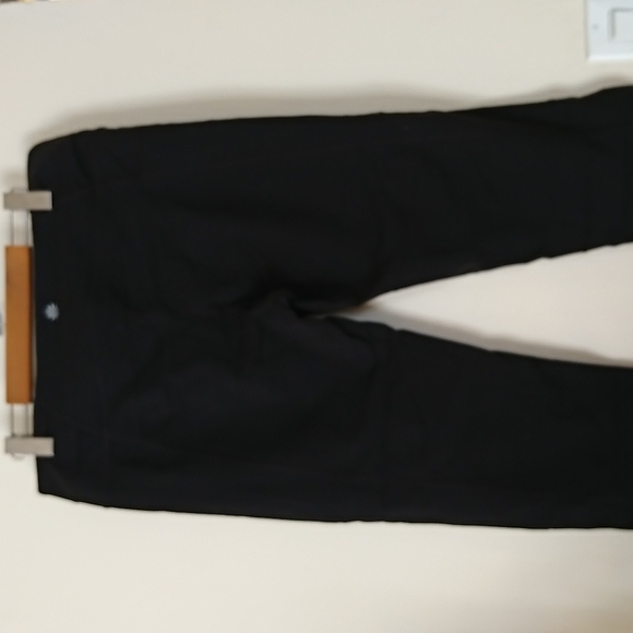 Athleta Balance Capris - Picture 8 of 15